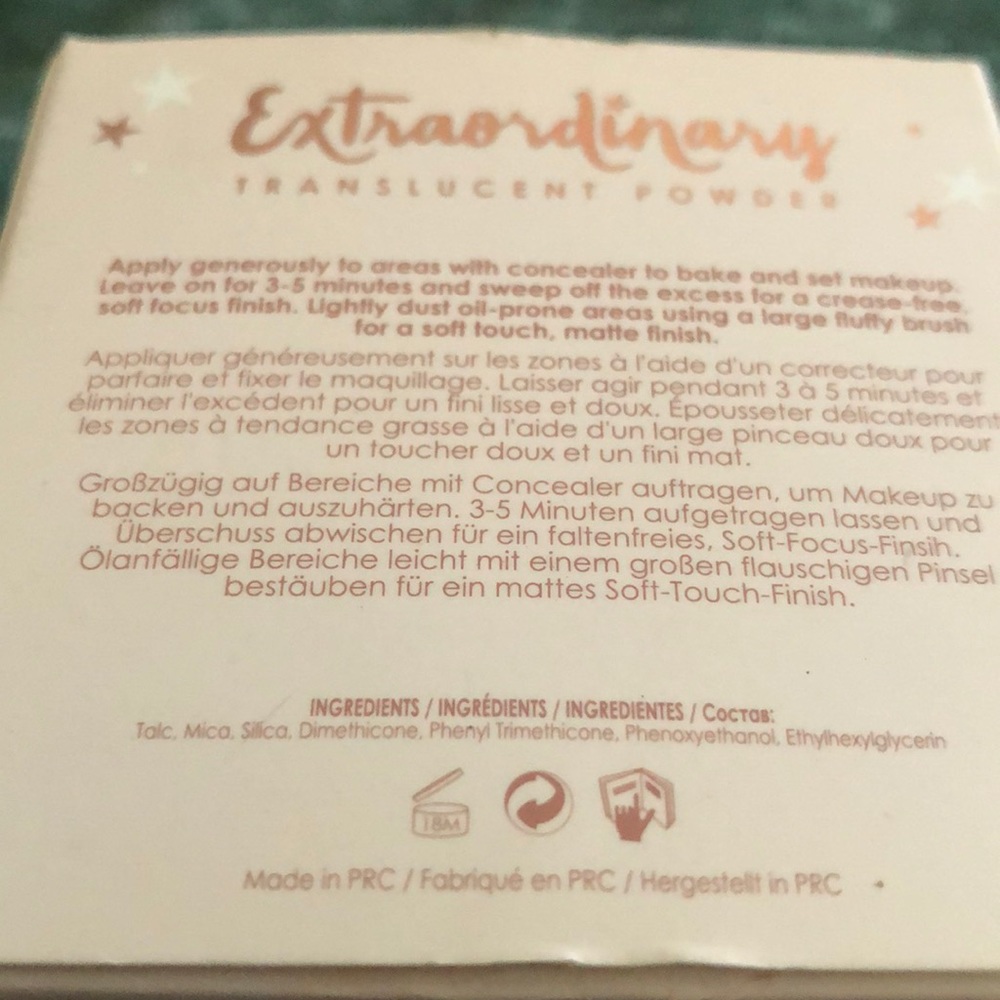 Ciaté Extraordinary Translucent Powder - Picture 2 of 2
